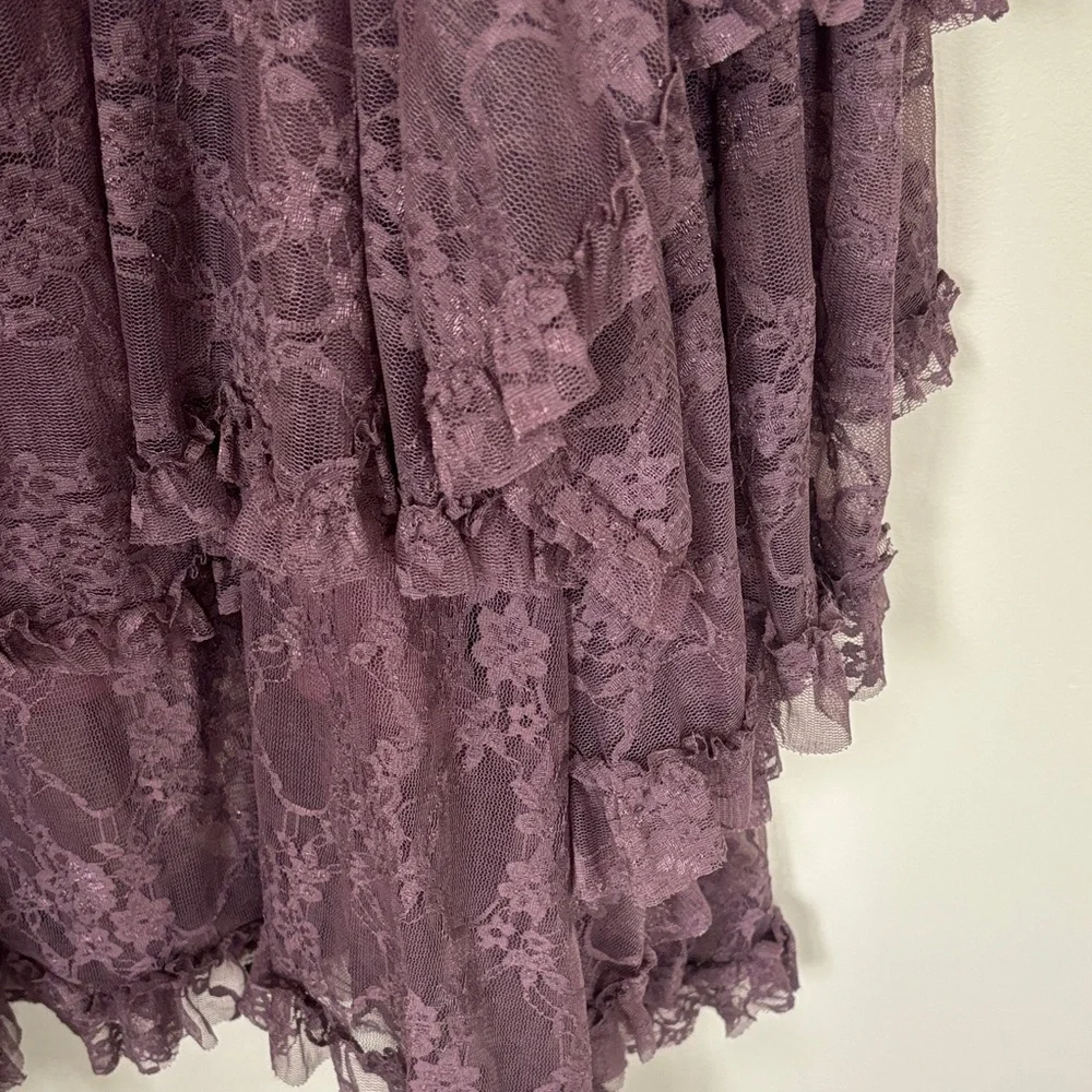 Ultra Pink Asymmetrical Lace Skirt in Mauve - Picture 2 of 5